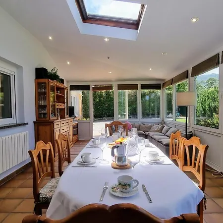 Casa Vacacional El Naranjo Homestay